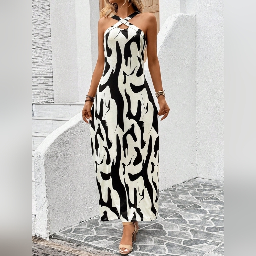 Summer Striped Print Halter Maxi Dress For Women - Picture 2 of 6
